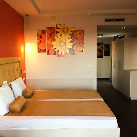 Apartment Elegance Golden Sands